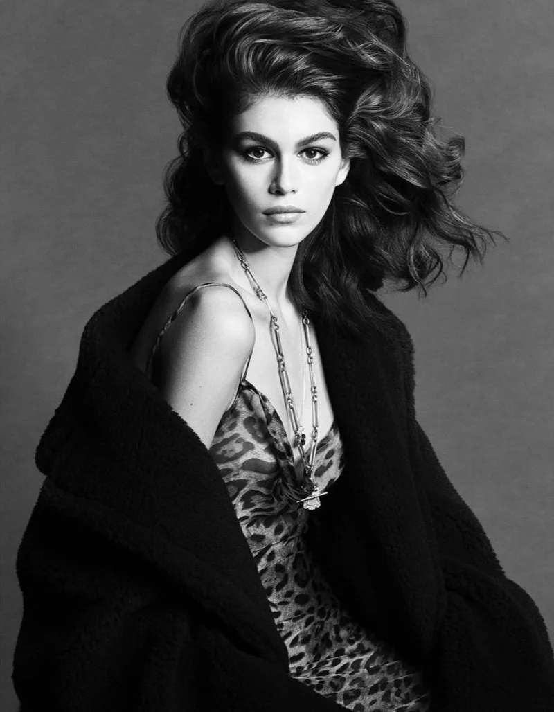 Cover Girl Kaia Gerber Prowls In Vogue Japan December 2018, Lensed